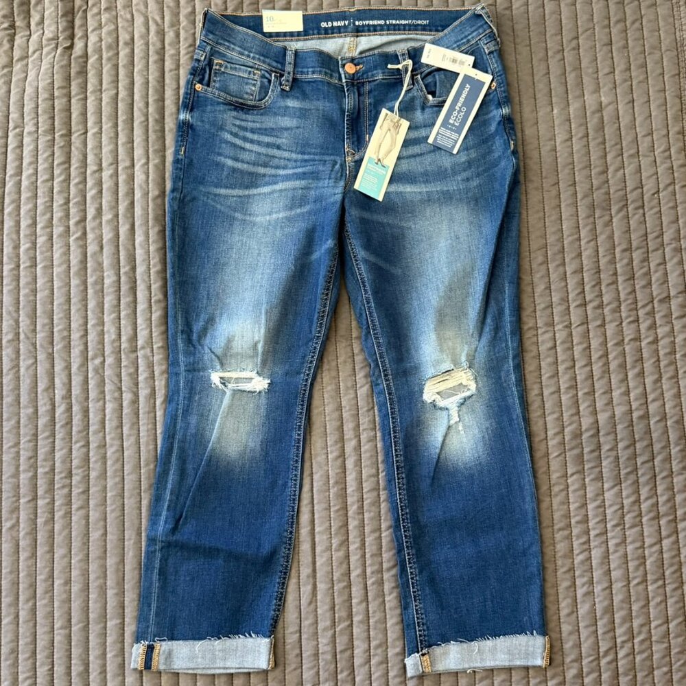NWT ON Boyfriend Straight distressed jean – size 10 Regular